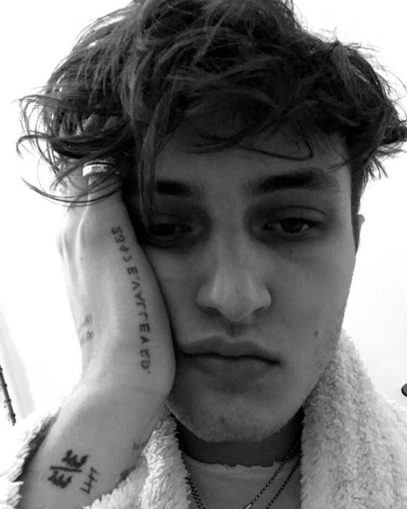 Anwar hadid