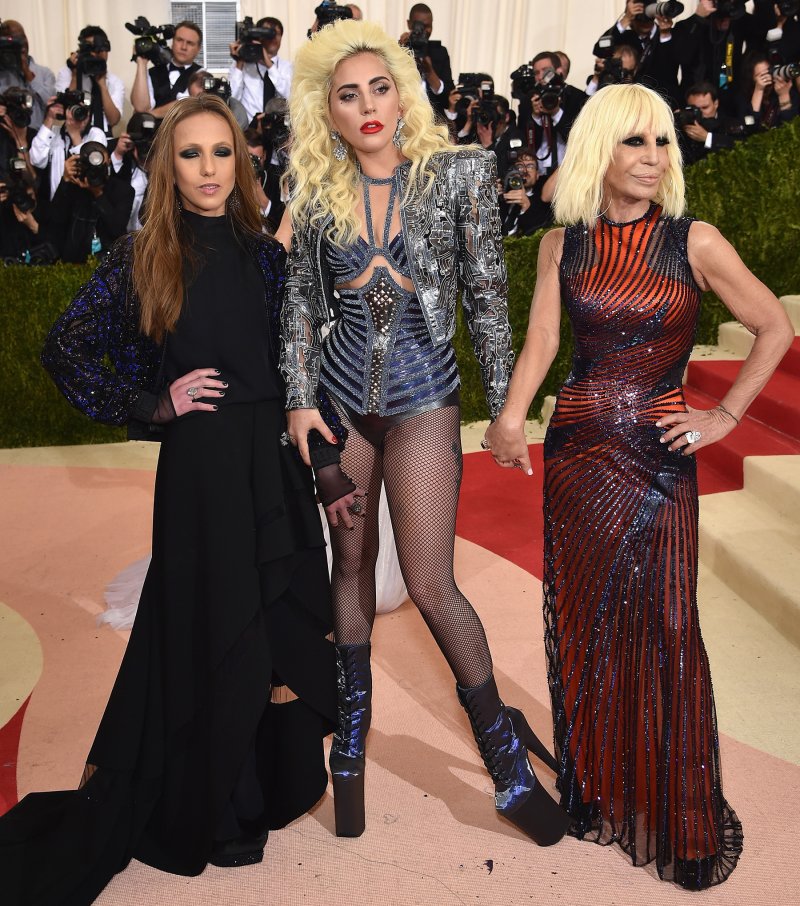 Леди гага met gala