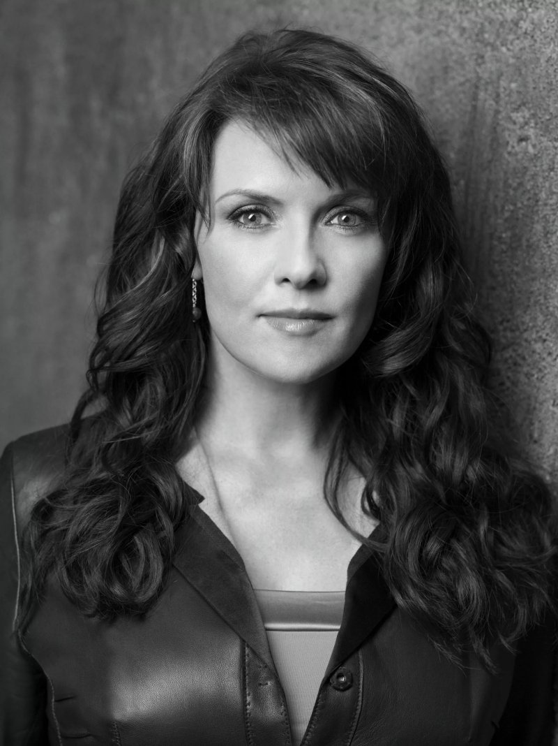 Amanda tapping