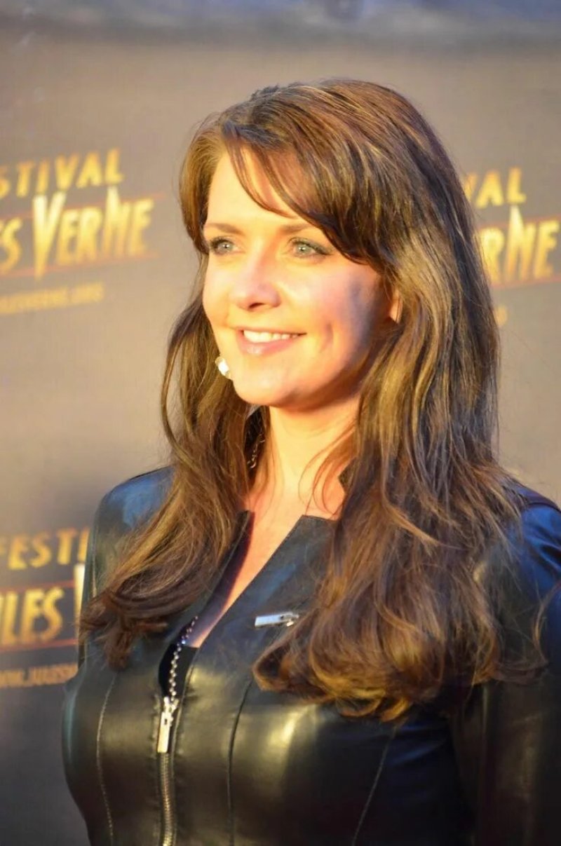 Amanda tapping