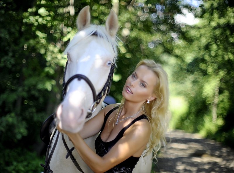 Анна лутцева