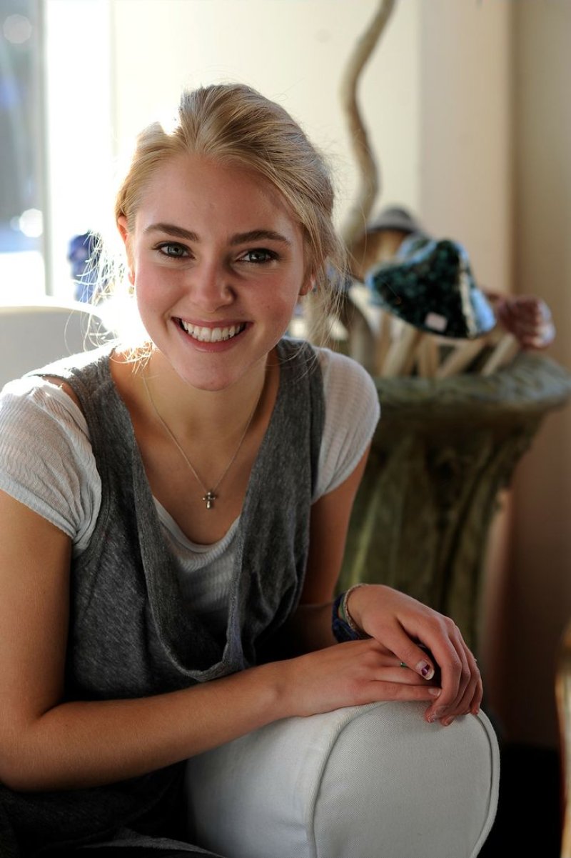 Anna sophia robb