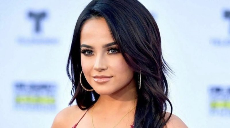 Becky g