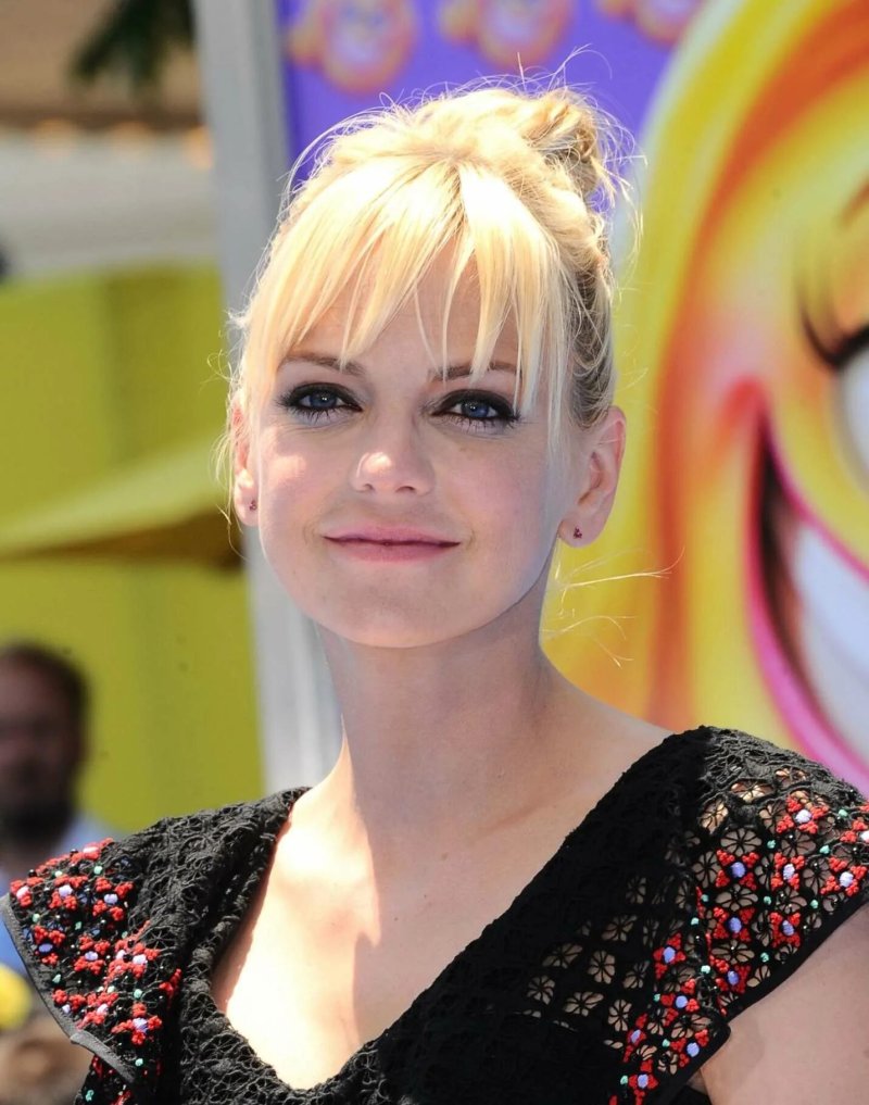 Anna faris