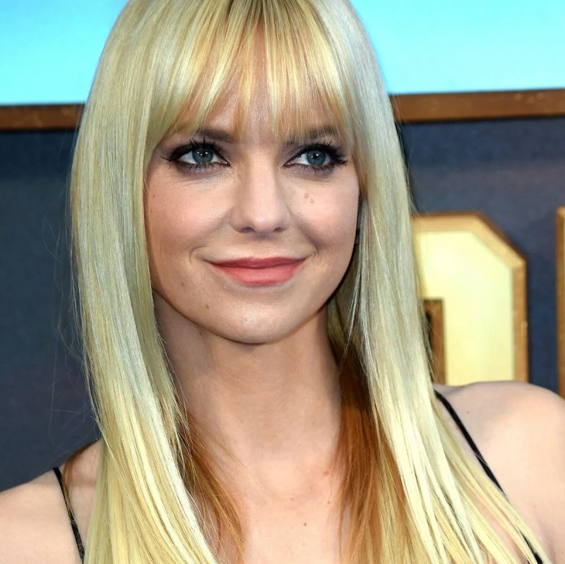 Anna faris