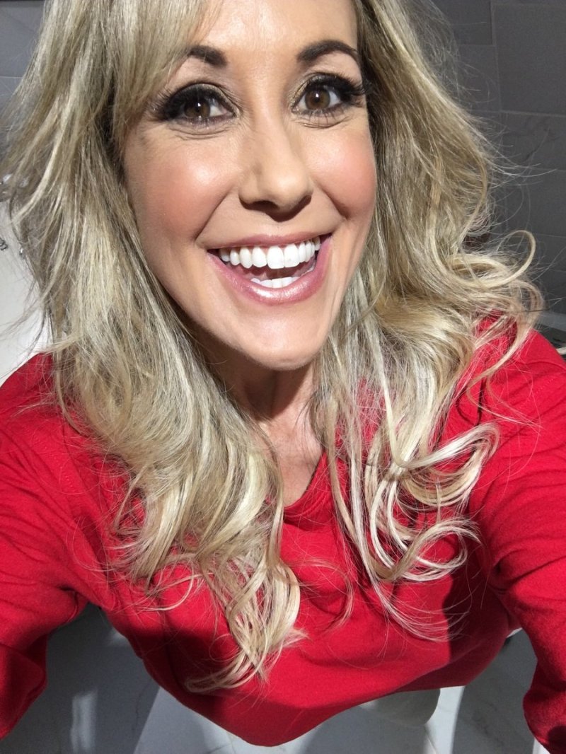 Brandi love