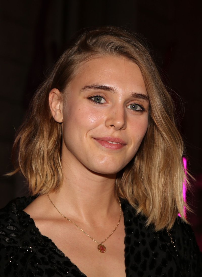 Gaia weiss