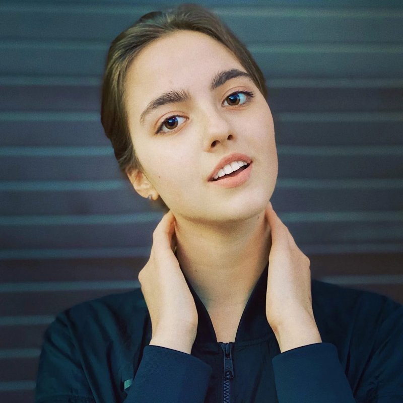 Влада лукина