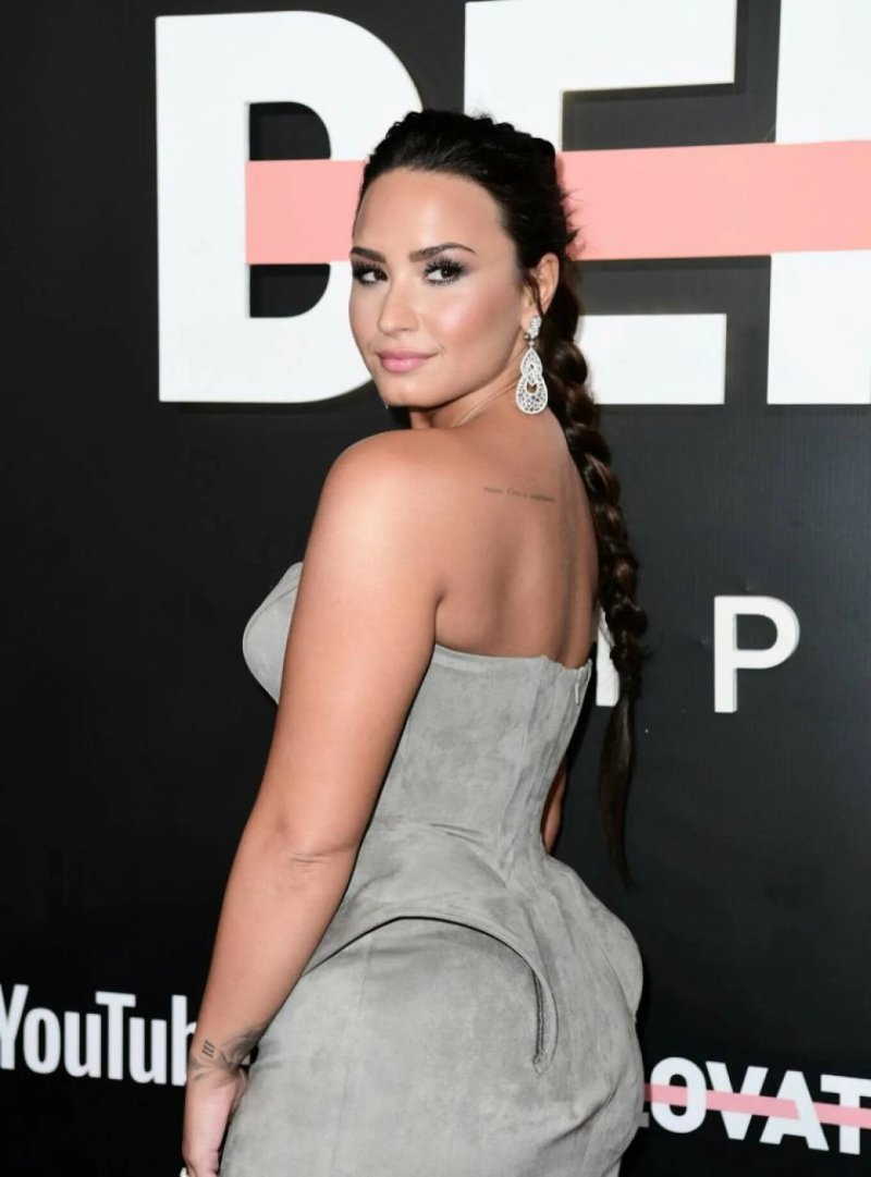 Demi lovato