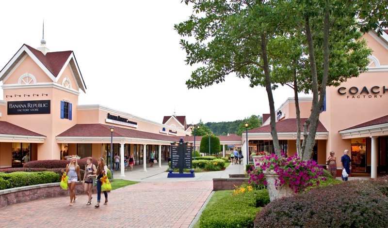 Woodbury common premium outlets