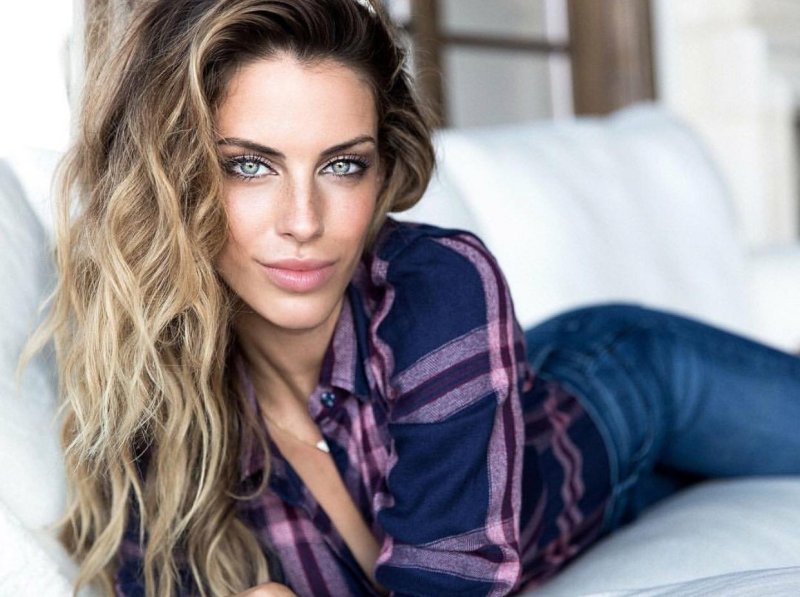 Jessica lowndes