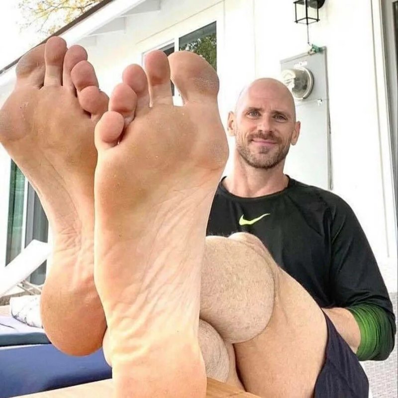 Джон синс feet