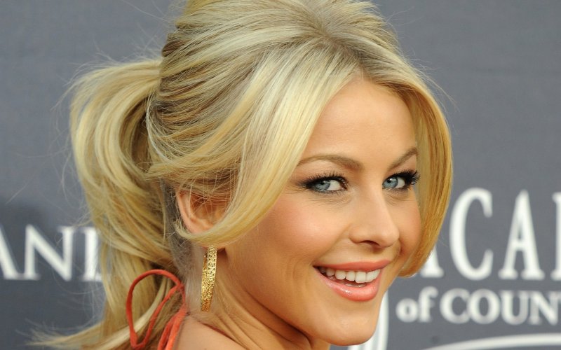 Julianne hough