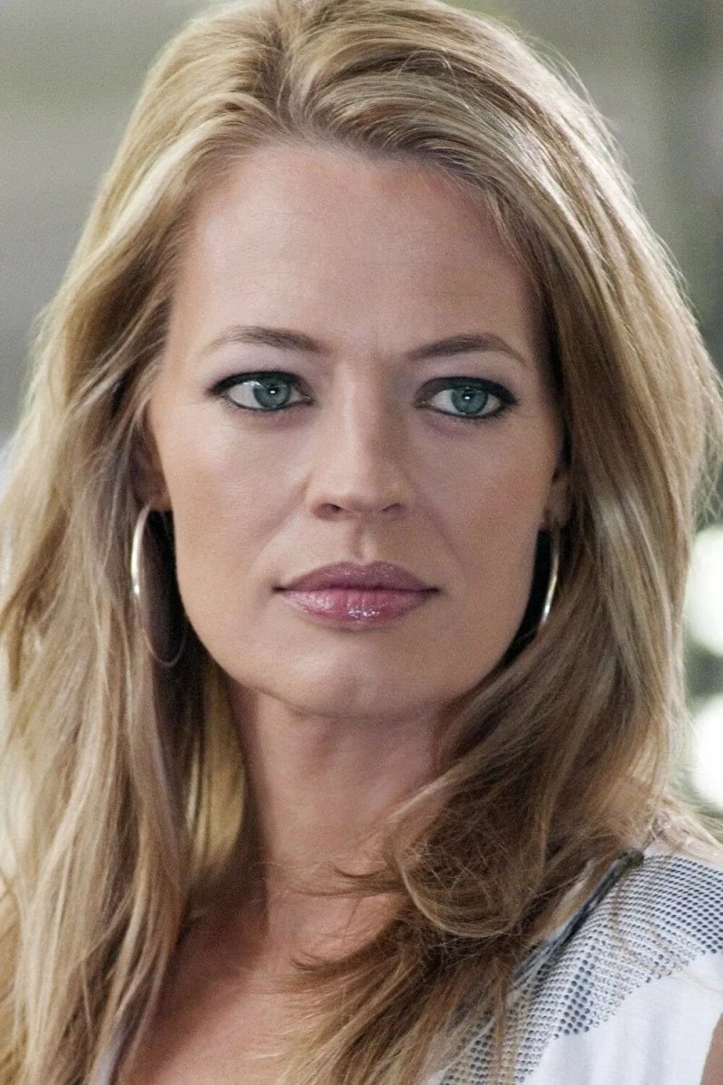 Jeri ryan