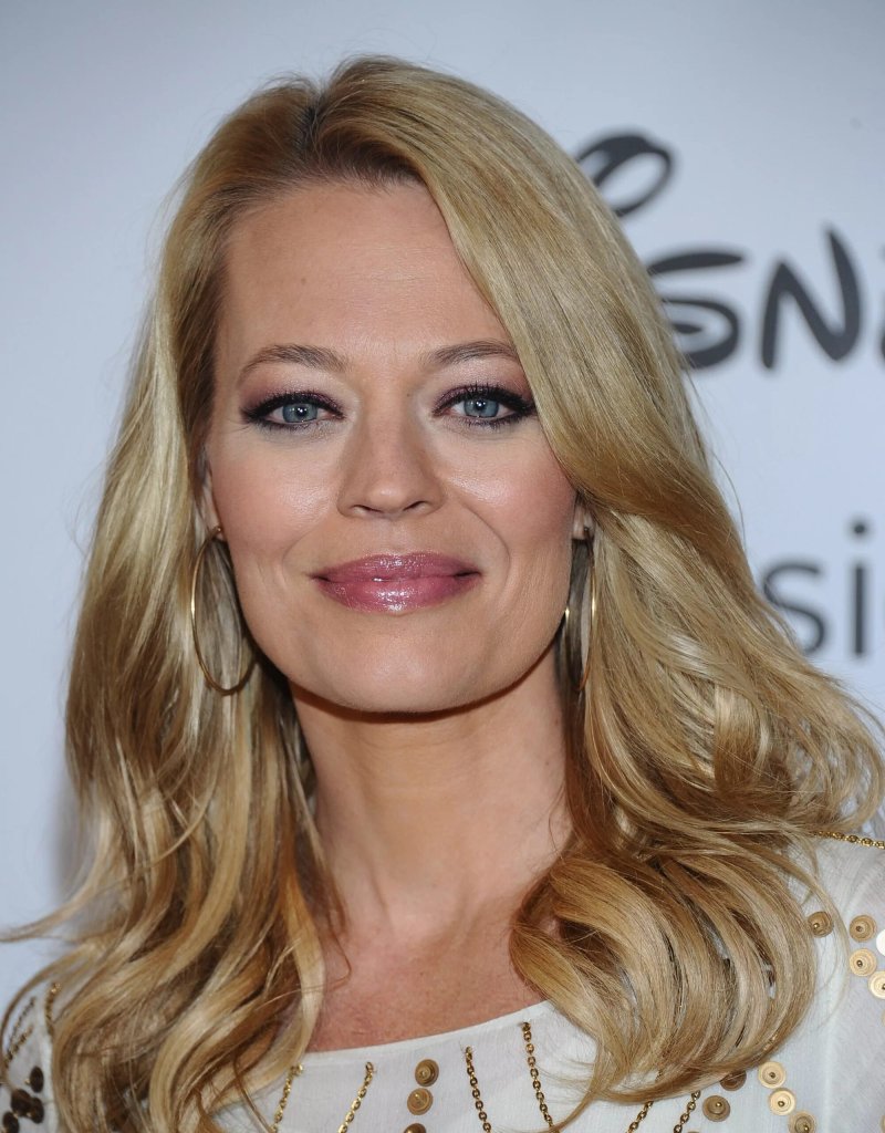 Jeri ryan