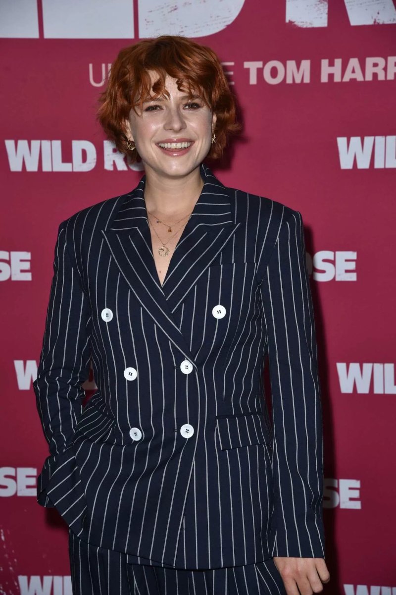 Jessie buckley