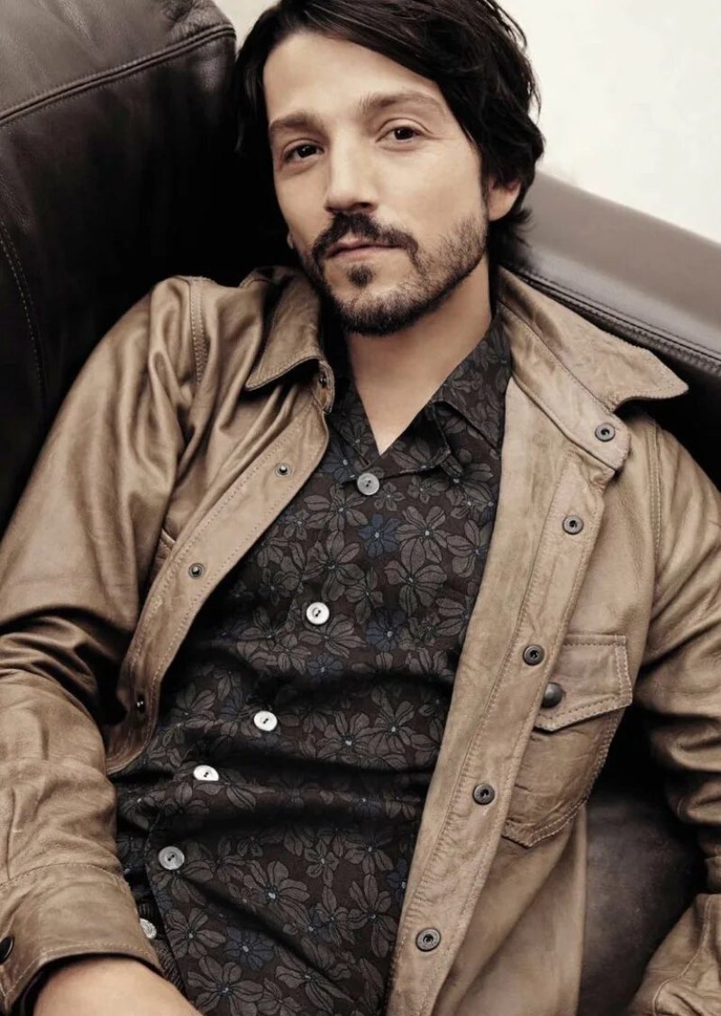 Diego luna