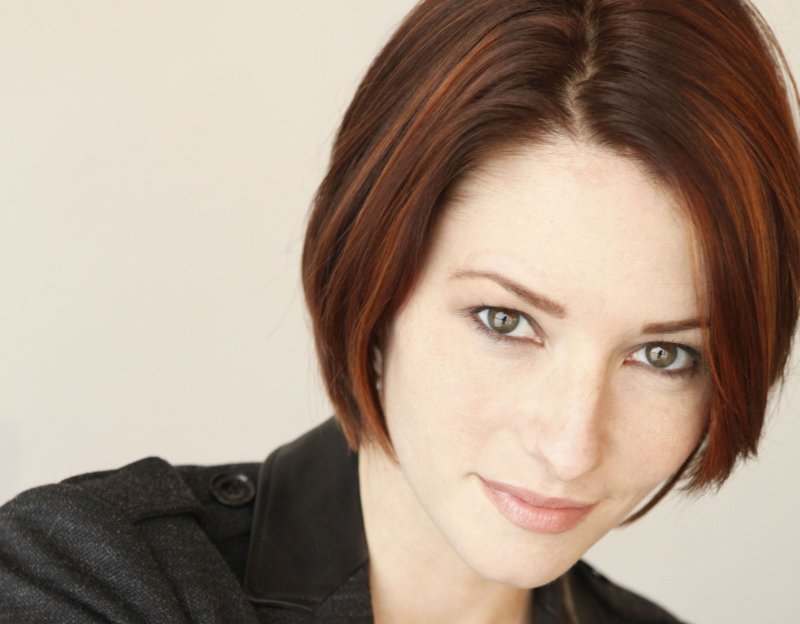 Chyler leigh