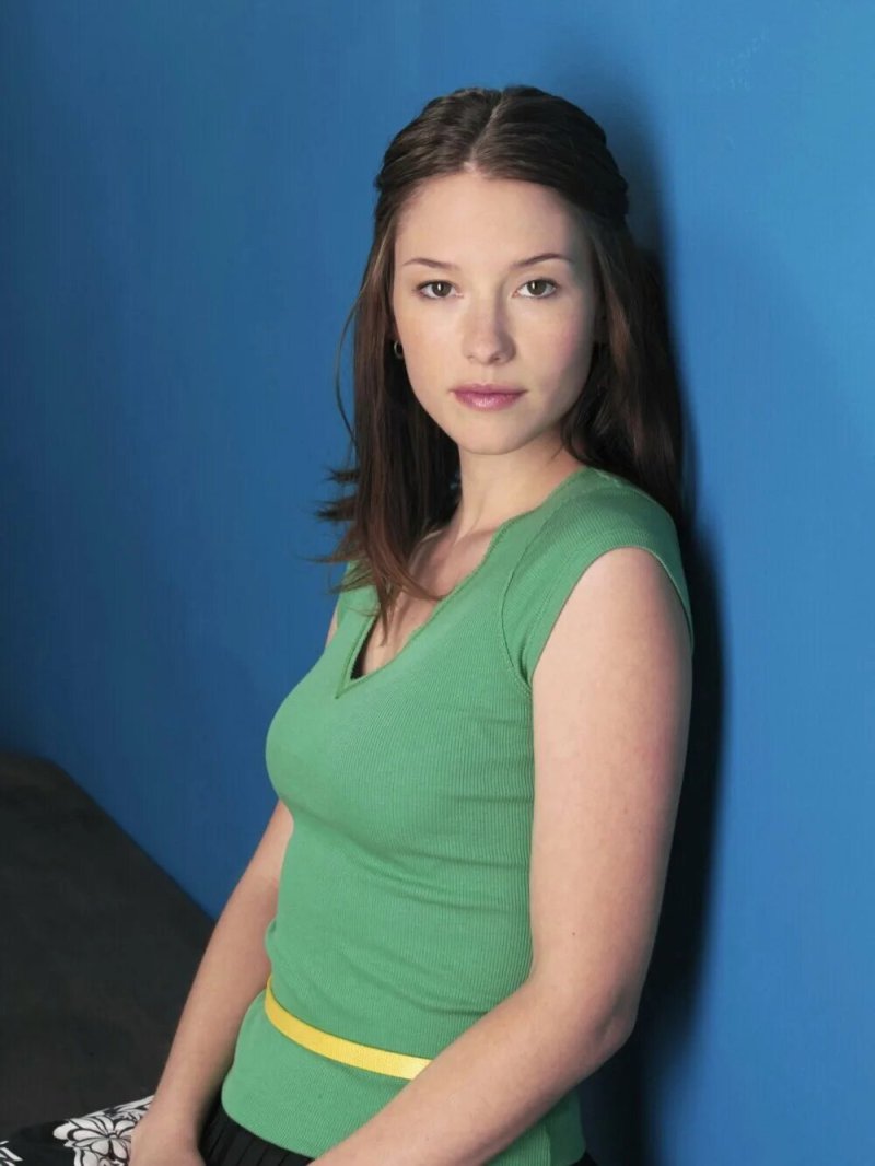 Chyler leigh