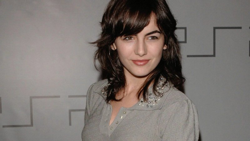 Camilla belle