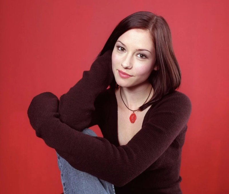 Chyler leigh