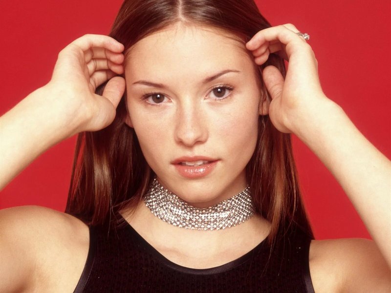 Chyler leigh