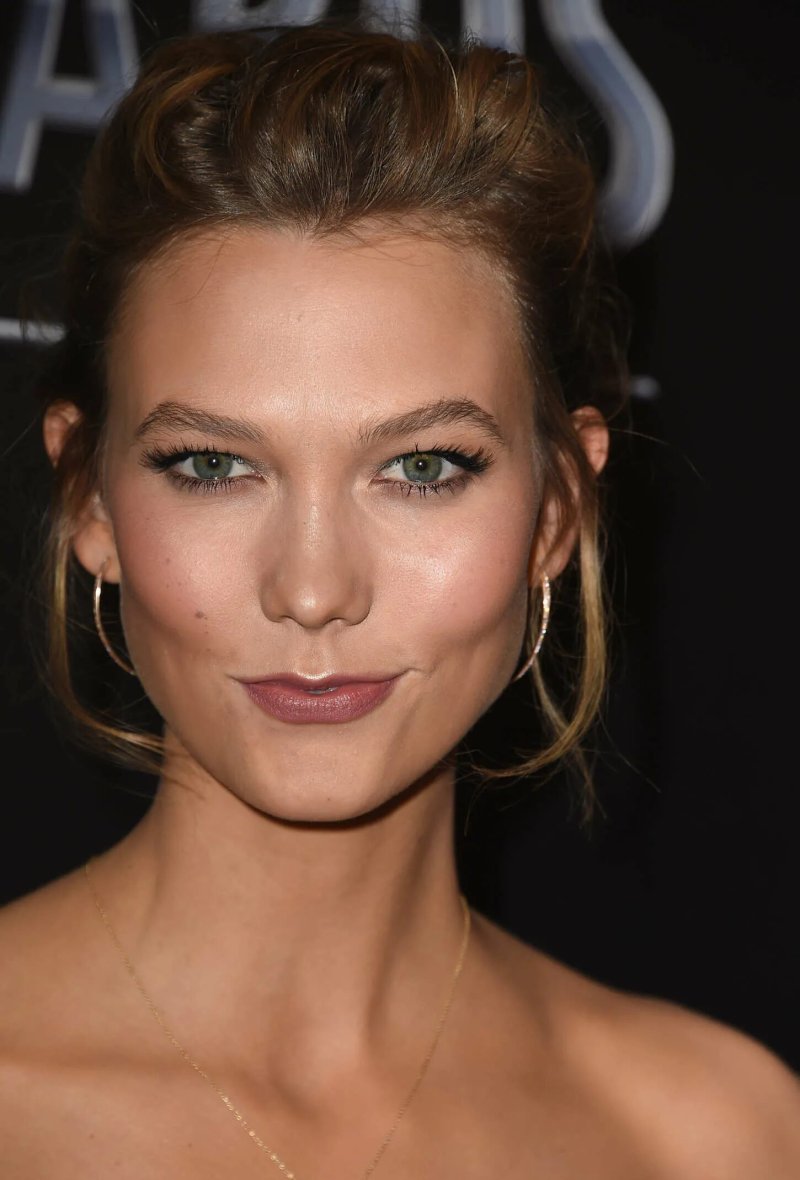 Karlie kloss