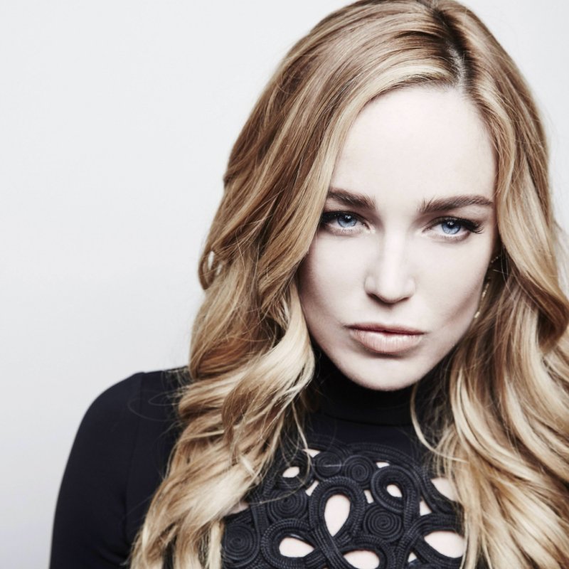 Caity lotz