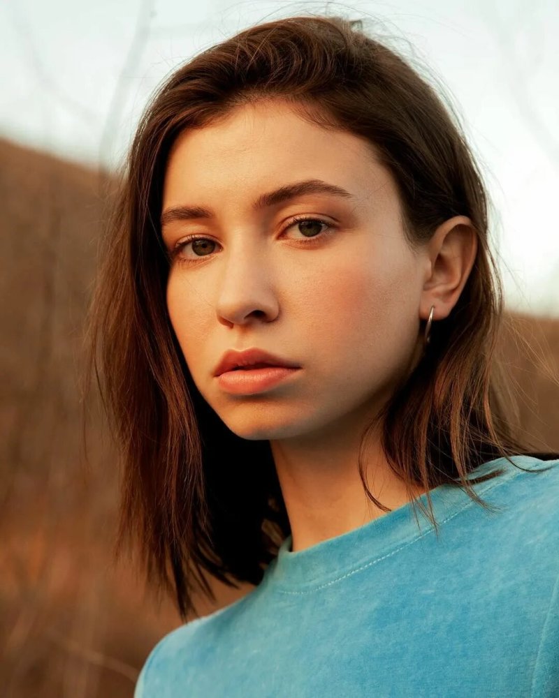 Katelyn nacon