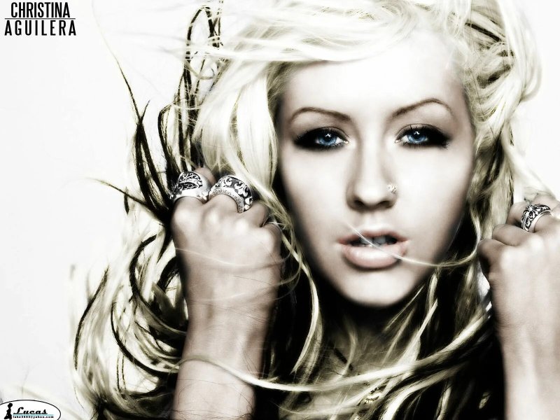 Christina aguilera beautiful