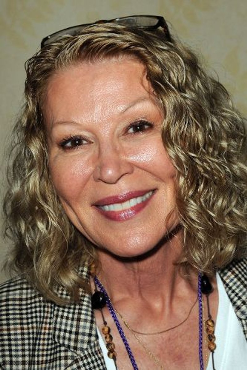 Leslie easterbrook