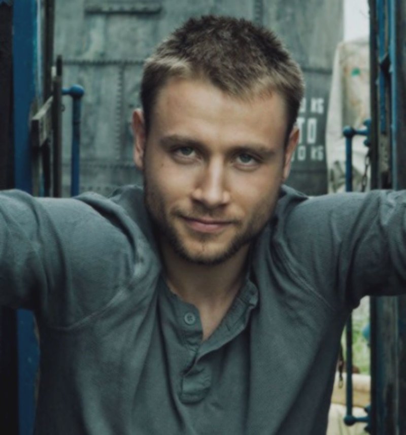 Max riemelt