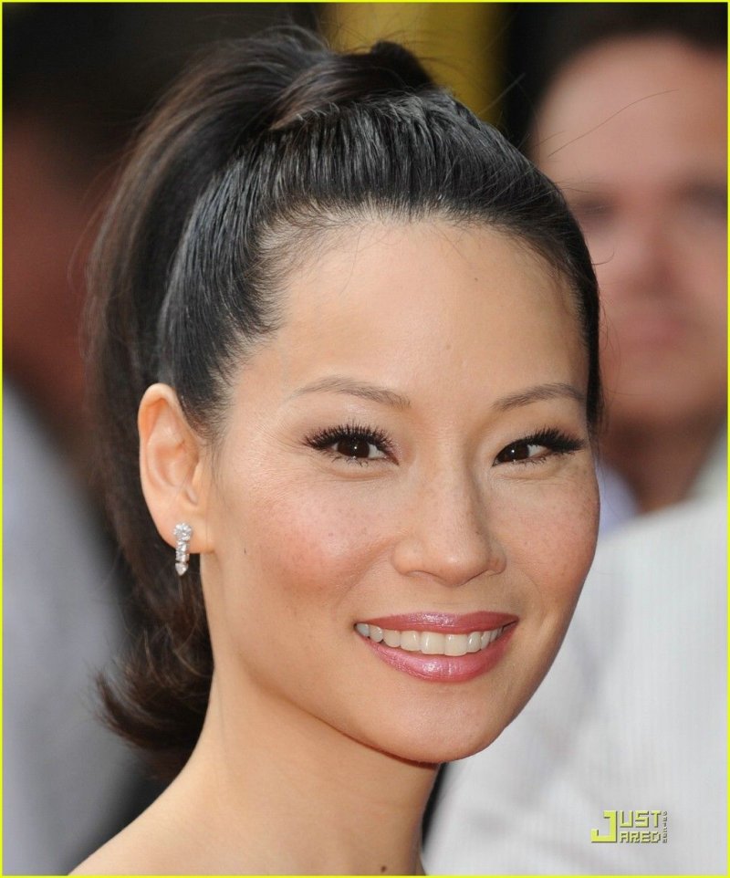 Lucy liu