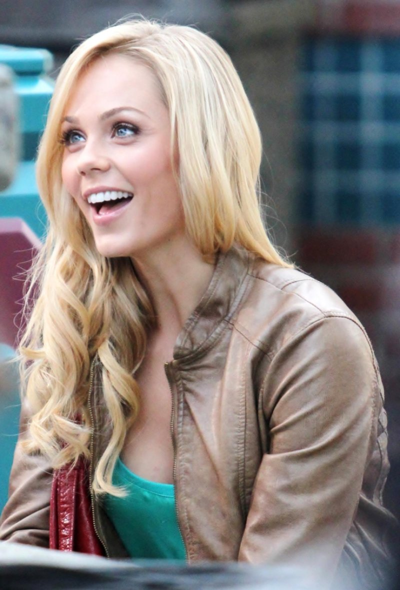 Laura vandervoort