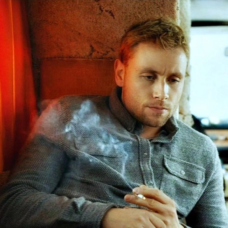 Max riemelt