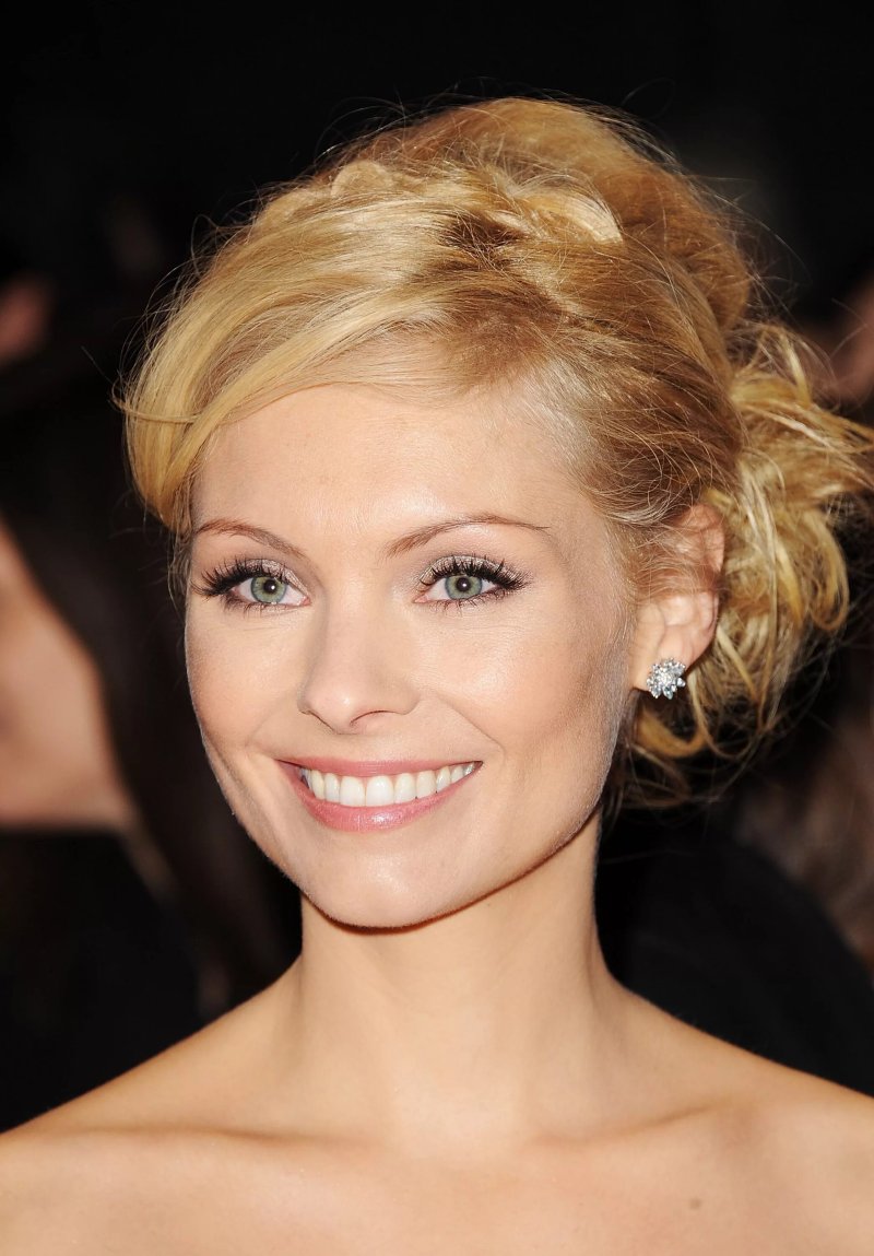 Myanna buring