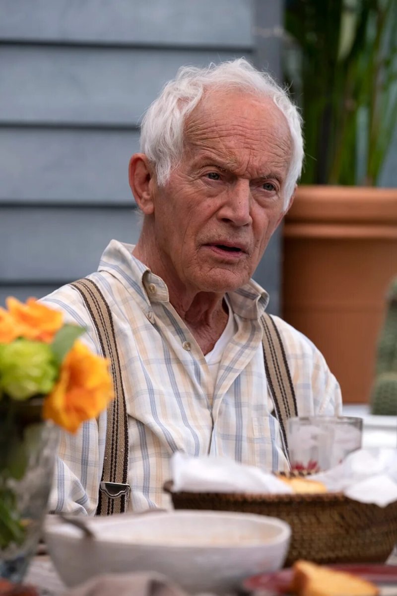 Lance henriksen