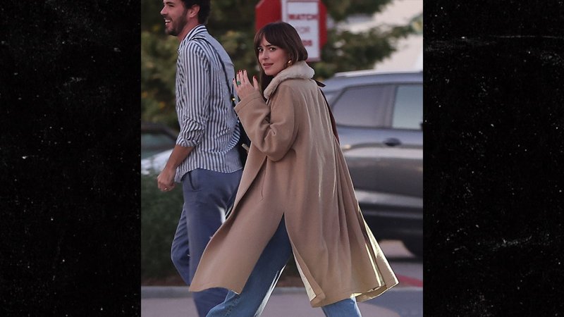 Dakota johnson