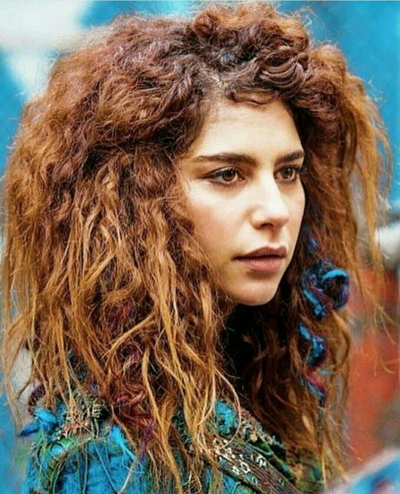 Nadia hilker