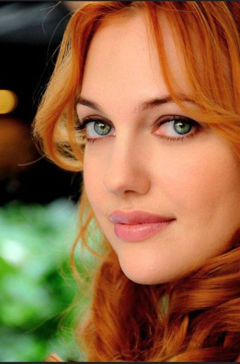 Meryem uzerli