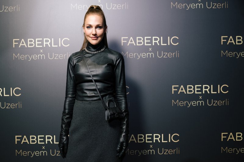 Meryem uzerli