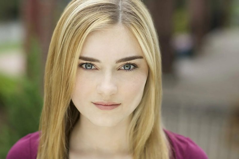 Meg donnelly