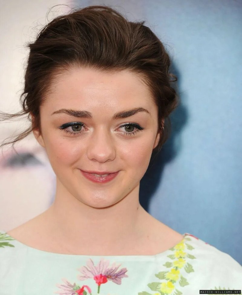 Maisie williams