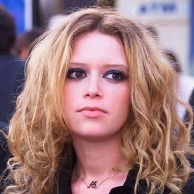 Natasha lyonne