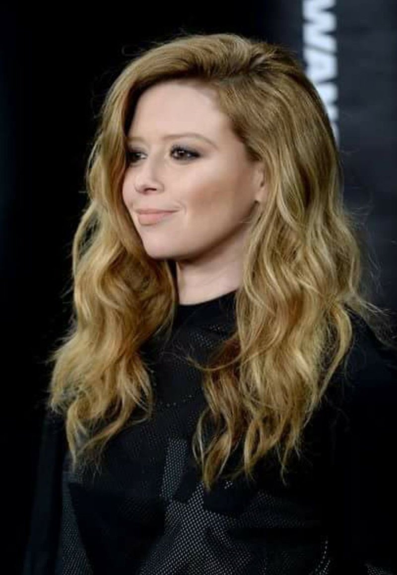 Natasha lyonne