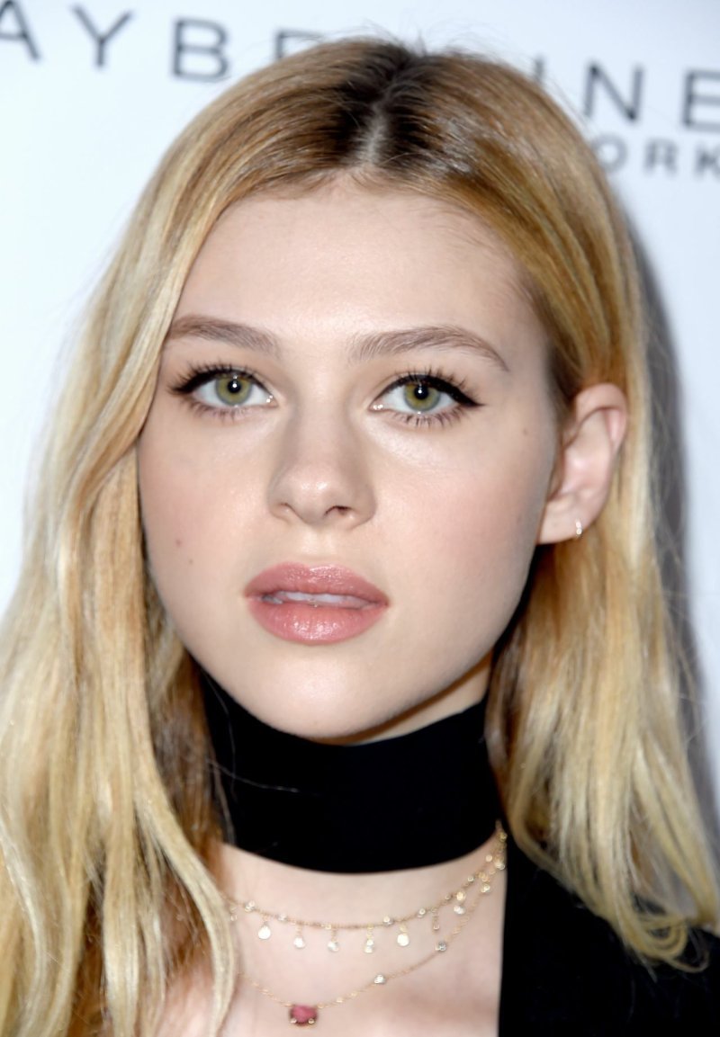 Nicola peltz