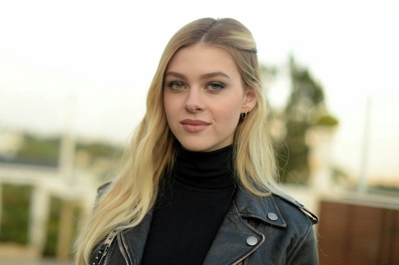 Nicola peltz