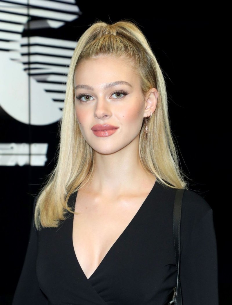 Nicola peltz