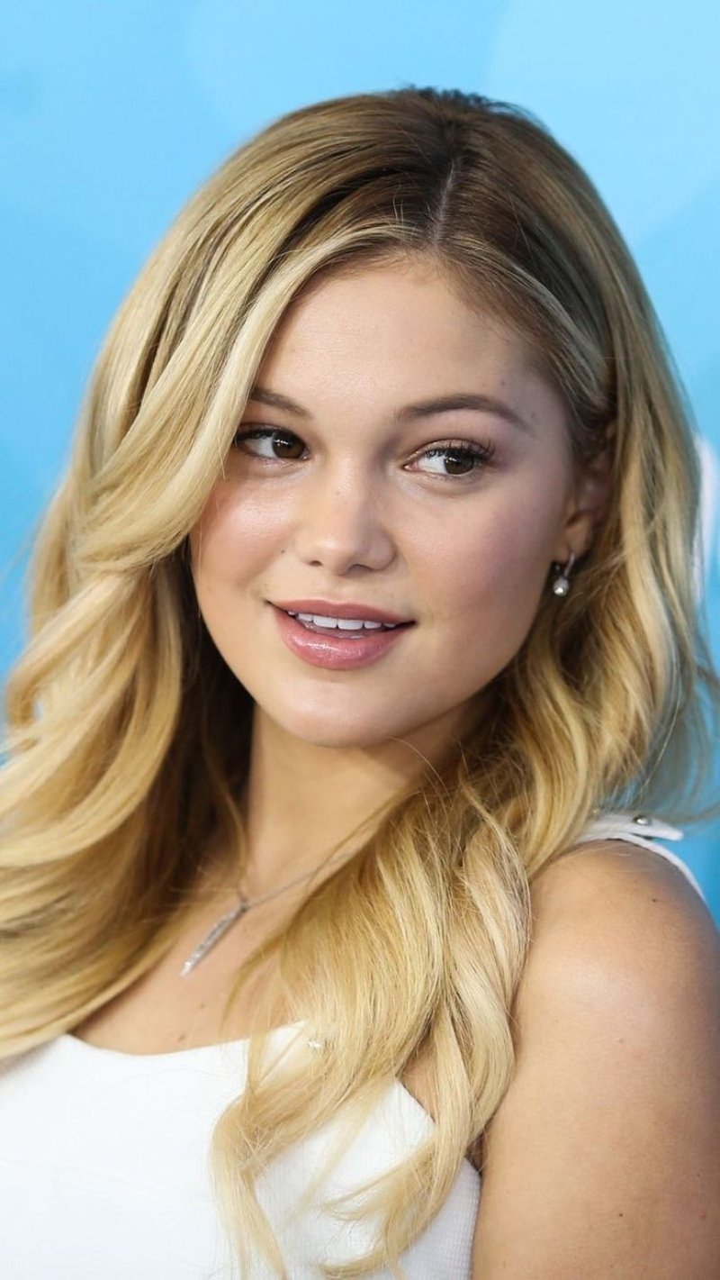 Olivia holt