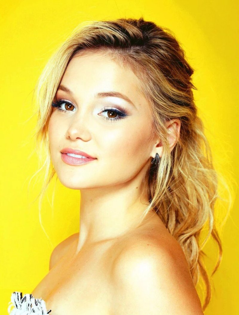 Olivia holt